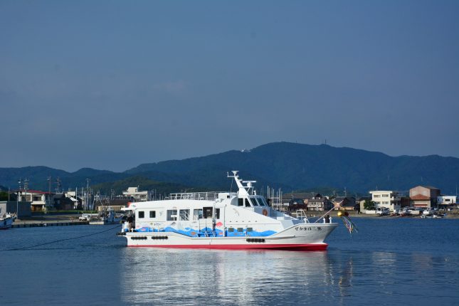 新造船「第二はまかぜ」就航